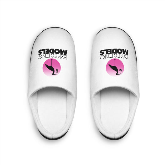 Cozy Slippers for Expecting Moms, Perfect Gift for Baby Showers, Maternal Comfort, Stylish Indoor Footwear, Relaxation Essentials